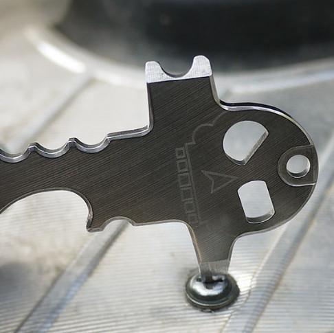 Mini Skull Multitool