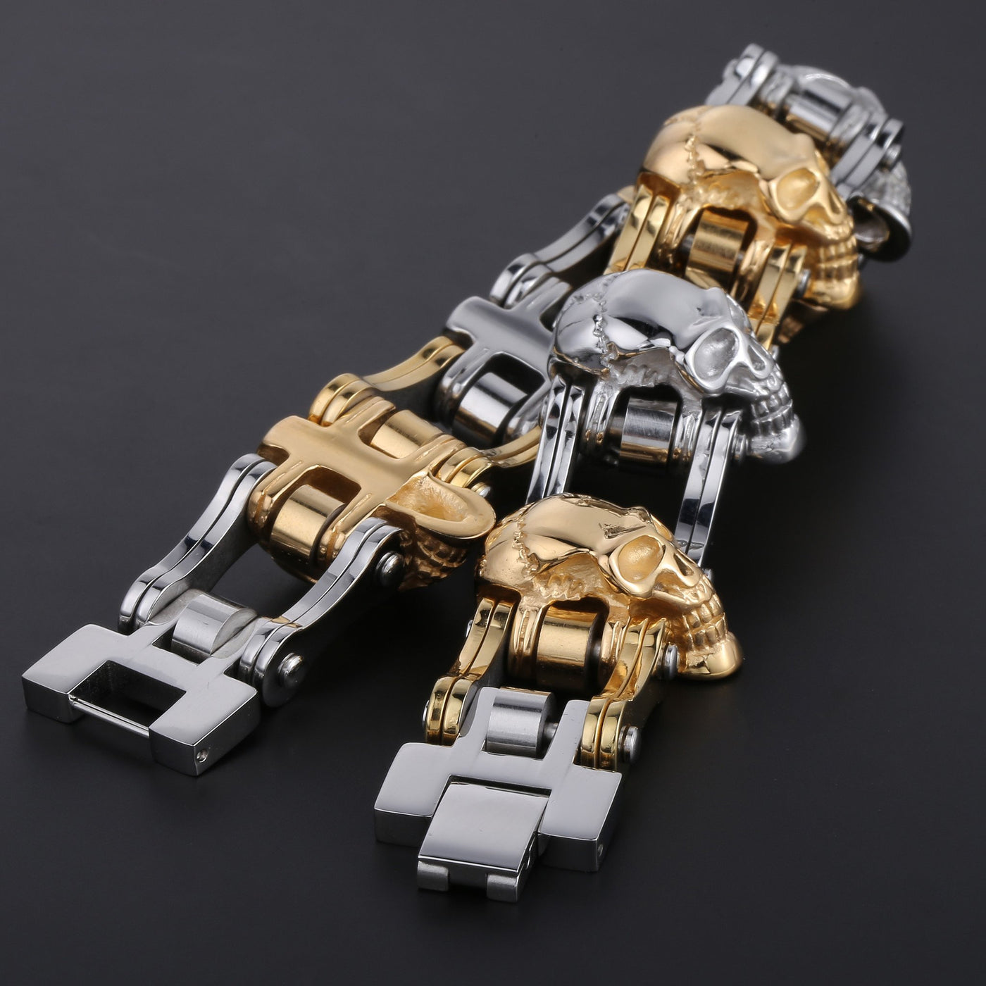 Biker Proud™ Skull Motorcycle Chain