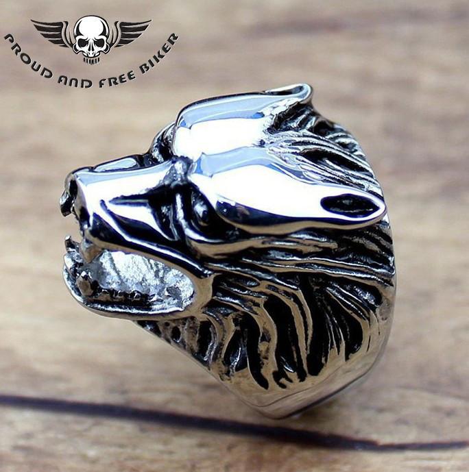 Wolf Ring